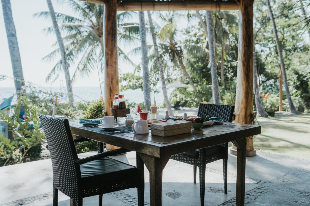 Aloka Bahari Villas Tejakula Buitenkant foto